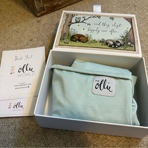 The Ollie Swaddle in Blue